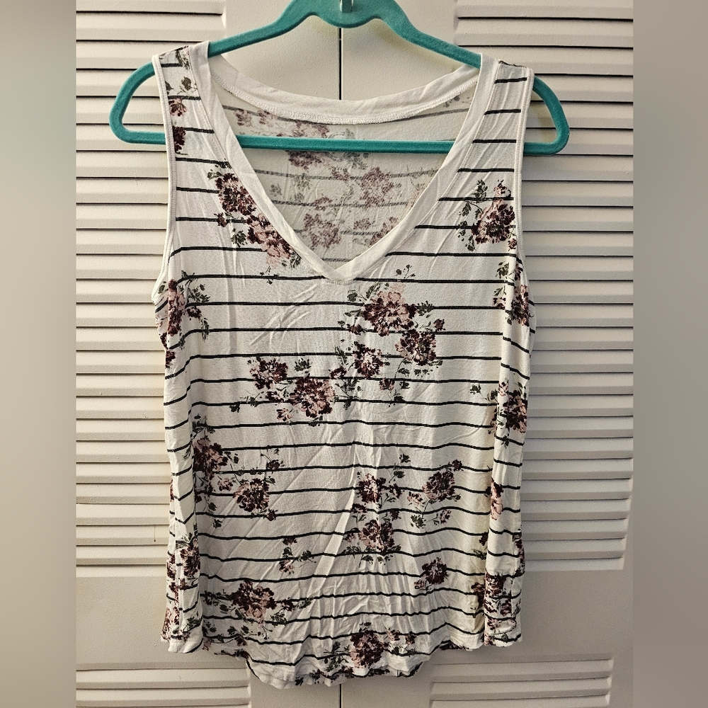 Maurices 24/7 Floral Striped Tank Top - Large